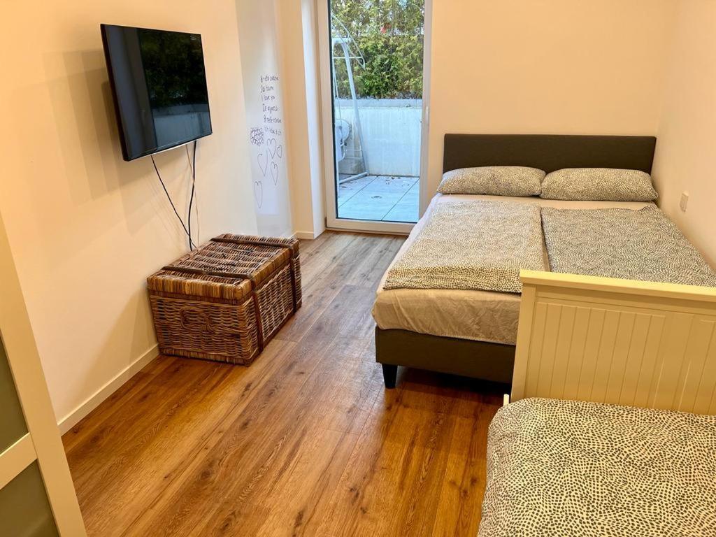 Apartments Bei Playmobil Eg,130M2,Grosse Terassen,24H Self Check-In, Free Parking Zirndorf Extérieur photo